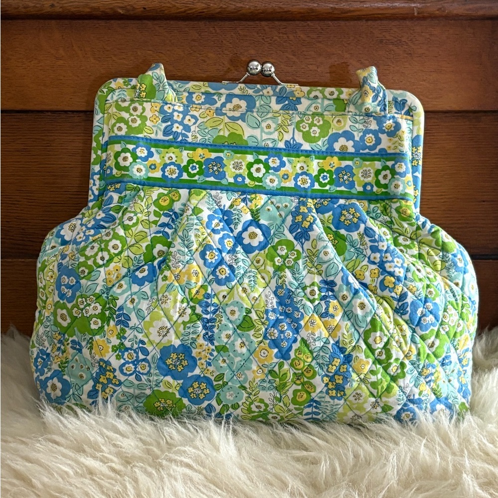Vera Bradley Set/2 ‘English Meadow’ Floral Tote Bag and Kisslock Shoulder Bag - Picture 5 of 11